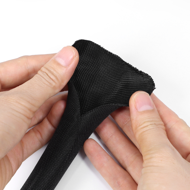 3mm ~ 60mm Zwart Zelfsluitende - Cable Sleeve Braided recensie en prijs